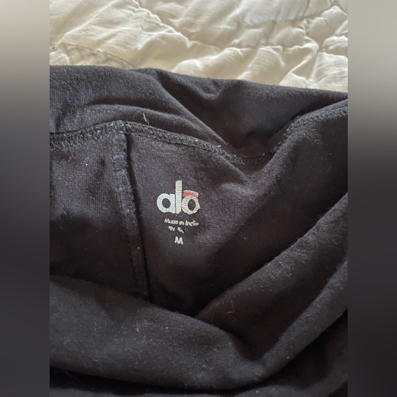 ALO flare leggings - Picture 6 of 8